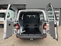 Volkswagen Transporter 2.0 TDI L2H1 DC BTW VRIJ!! Airco Cruise controle Trekhaak 2200kg trekgewicht 6-Persoons Telefoonverbinding Navigatiesysteem schuifdeur Euro 5