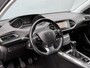 Peugeot 308 SW BWJ 2020 | 1.2T 111PK ACTIVE | CLIMA | NAVI | CARPLAY | CRUISE | LICHTMETAAL | PDC | PRIVACY GLASS |