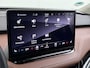 Skoda Enyaq iV 60 Panoramadak Trekhaak Leder Adap.Cruise Stoel+Stuur+Achterbankverwarming Camera 3-Zone Ecc SOH 90% Keyless Navi Pdc Elek.Achterklep Apple Carplay Android Auto P-Assist Privacy Glas Led Lmv 20" 1.000KG Trekgewicht 1e Eigenaar Origineel Nederlandse Auto Zeer compleet