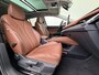 Skoda Enyaq iV 60 Panoramadak Trekhaak Leder Adap.Cruise Stoel+Stuur+Achterbankverwarming Camera 3-Zone Ecc SOH 90% Keyless Navi Pdc Elek.Achterklep Apple Carplay Android Auto P-Assist Privacy Glas Led Lmv 20" 1.000KG Trekgewicht 1e Eigenaar Origineel Nederlandse Auto Zeer compleet