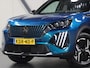 Peugeot e-2008 EV GT Avantage 54 kWh | 1ste eigenaar | AppleCarPlay/AndroidAuto | Climate Control | Adaptief Cruise Control | 360'Camera | FULL LED | LMV | Parkeersensoren | Privacy Glass | Isofix | Two-Tone | Sfeerverlichting |