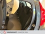 Peugeot 107 1.0-12V XS Automaat-5 Deurs-Electrisch pakket ramen en vergrendeling-Lichtmetaal met 4 seizoensbanden.