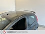 Peugeot 107 1.0-12V XS Automaat-5 Deurs-Electrisch pakket ramen en vergrendeling-Lichtmetaal met 4 seizoensbanden.