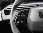 Peugeot e-5008 Allure Long Range 97 kWh 230PK 7p | 1ste eigenaar | AppleCarplay/AndroidAuto | Stoel/StuurVerwarming | Rondomzicht camera | LED | Keyless | Navigatie | Adaptieve Cruise Control | 7-zits | Warmtepomp | Privacy Glass | Isofix | Parkeersensoren |