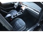 Volkswagen Arteon Shooting Brake 1.4 TSI eHybrid R-Line | Memory | Standkachel | El.Haak | 360 | ACC | Blis | Matrix | Keyless | Massage | Leer | Stuur/Stoelverwarming