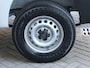 Peugeot e-Boxer 3.5t L4H3 Zwaar 110 kWh | 1ste eigenaar | AppleCarPlay/AndroidAuto | Navigatie | Cruise Control | Climate Control | Keyless | LED | Camera | 3 zits | Laadvloer | Parkeersensoren |