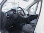 Peugeot e-Boxer 3.5t L4H3 Zwaar 110 kWh | 1ste eigenaar | AppleCarPlay/AndroidAuto | Navigatie | Cruise Control | Climate Control | Keyless | LED | Camera | 3 zits | Laadvloer | Parkeersensoren |