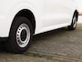 Volkswagen e-Transporter Bestelwagen L2 elektromotor 136pk | Airco | Cruise control | PDC + Camera | Navigatie via App Connect | Achterdeuren | Trekhaak |