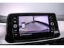 Volkswagen T-Roc Life Edition 1.5 TSI 150pk DSG Automaat Adaptive cruise control, Achteruitrijcamera, App connect, LED koplampen, Parkeersensoren, Airco, DAB, Radio, Bluetooth