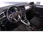 Volkswagen T-Roc Life Edition 1.5 TSI 150pk DSG Automaat Adaptive cruise control, Achteruitrijcamera, App connect, LED koplampen, Parkeersensoren, Airco, DAB, Radio, Bluetooth