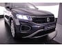 Volkswagen T-Roc Life Edition 1.5 TSI 150pk DSG Automaat Adaptive cruise control, Achteruitrijcamera, App connect, LED koplampen, Parkeersensoren, Airco, DAB, Radio, Bluetooth