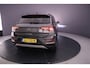 Volkswagen T-Roc Life Edition 1.5 TSI 150pk DSG Automaat Adaptive cruise control, Achteruitrijcamera, App connect, LED koplampen, Parkeersensoren, Airco, DAB, Radio, Bluetooth