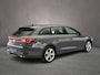 SEAT Leon FR Business 1.5 TSI eHybrid 204pk DSG Automaat Trekhaak, Adaptive cruise control, Achteruitrijcamera, Navigatie, Stoelverwarming, LED koplampen, Parkeersensoren