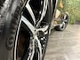 Volvo XC60 T6 AWD Recharge Plus Dark Long Range | Trekhaak | Harman Kardon | Adaptieve Cruise Control | Stoelverwarming voor+achter | Stuurwielverwarming | Parkeercamera | Full LED Meesturende koplampen | Pilot Assist | Elektrische voorstoelen geheugen | R-Design Contour stoelen met wit stiksel en bies | Zitting verlenging voorstoelen | Schuifdak | Google Infotainment | 19 Inch | Keyless Drive | Parkeersensoren voor+achter | Privacy Glass | DAB Radio | Apple Carplay/Android Auto | Draadloos telefoon opladen | Volvo On Call met mobiele App functie | Onyx Black Metallic |