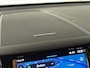 Volvo XC60 T6 AWD Recharge Plus Dark Long Range | Trekhaak | Harman Kardon | Adaptieve Cruise Control | Stoelverwarming voor+achter | Stuurwielverwarming | Parkeercamera | Full LED Meesturende koplampen | Pilot Assist | Elektrische voorstoelen geheugen | R-Design Contour stoelen met wit stiksel en bies | Zitting verlenging voorstoelen | Schuifdak | Google Infotainment | 19 Inch | Keyless Drive | Parkeersensoren voor+achter | Privacy Glass | DAB Radio | Apple Carplay/Android Auto | Draadloos telefoon opladen | Volvo On Call met mobiele App functie | Onyx Black Metallic |