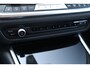 BMW 3-Serie Touring 330e | SOH 93 % | Adap. Cruise | Elek.Trekhaak | Stoel-/Stuurverwarming | Carplay