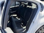 BMW 3-Serie 330i High Executive M-Sport | Navigatie | Climate Control | Stoelverwarming | Parkeersensoren |