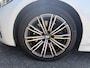 BMW 3-Serie 330i High Executive M-Sport | Navigatie | Climate Control | Stoelverwarming | Parkeersensoren |