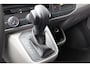 Volkswagen Transporter 2.0 TDI 150pk DSG L2H1 | Oprijplaat | Airco | Camera | Navigatie