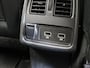 Renault Captur TCe 100pk Intens | Climate Control | Bose audio| Parkeersensoren achter | Lichtmetalen velgen | Navigatie met Apple Carplay & Android Auto |