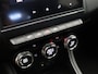 Renault Captur TCe 100pk Intens | Climate Control | Bose audio| Parkeersensoren achter | Lichtmetalen velgen | Navigatie met Apple Carplay & Android Auto |
