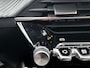 Peugeot e-2008 EV GT Avantage 54 kWh | Elektrische Bestuurdersstoel | Stoelverwarming | Navigatie | Voor + Achter Camera | Apple Carplay/Android Auto |