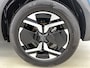 Peugeot e-2008 EV GT Avantage 54 kWh | Elektrische Bestuurdersstoel | Stoelverwarming | Navigatie | Voor + Achter Camera | Apple Carplay/Android Auto |