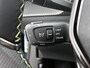 Peugeot e-2008 EV GT Avantage 54 kWh | Elektrische Bestuurdersstoel | Stoelverwarming | Navigatie | Voor + Achter Camera | Apple Carplay/Android Auto |