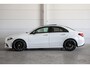 Mercedes-Benz A-klasse 200 AMG Night / Burmester / Elektr. Stoelen / Camera's / 1e Eig. / Orig. NL / Dlr. ond.