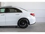 Mercedes-Benz A-klasse 200 AMG Night / Burmester / Elektr. Stoelen / Camera's / 1e Eig. / Orig. NL / Dlr. ond.