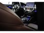 BMW X4 xDrive20i Business Edition Plus | PANORAMADAK | HEAD UP | HOUTAFWERKING | STUURVERWARMING | 19"