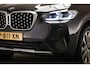 BMW X4 xDrive20i Business Edition Plus | PANORAMADAK | HEAD UP | HOUTAFWERKING | STUURVERWARMING | 19"