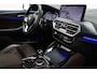 BMW X4 xDrive20i Business Edition Plus | PANORAMADAK | HEAD UP | HOUTAFWERKING | STUURVERWARMING | 19"