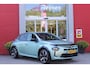 Lancia Ypsilon 1.2 Hybrid 110PK AUTOMAAT LX | CAMERA VOOR + ACHTER | PARKEERSENSOREN VOOR + ACHTER | DRIVE PACK: ADAPTIVE CRUISE CONTROL/DODEHOEK DETECTIE/ELEKTRISCH INKLAPBARE BUITENSPIEGELS/SPROTIEF STUURWIEL | SFEER VERLICHTING | CLIMATE CONTROL | DRAADLOZE APPLE CARPLAY/ANDROID AUTO | DRAADLOZE TELEFOONLADER | 17" LICHTMETALEN VELGEN "DIAMOND CUT" | WIELKASTEN "GLOSSY BLACK" | PRIVACY GLAS ACHTER | PREMIUM STOELBEKLEDING "GRIGIO ANTRACITE" | KLEUR: "VERDER GIADA" |