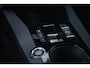 Lancia Ypsilon 1.2 Hybrid 110PK AUTOMAAT LX | CAMERA VOOR + ACHTER | PARKEERSENSOREN VOOR + ACHTER | DRIVE PACK: ADAPTIVE CRUISE CONTROL/DODEHOEK DETECTIE/ELEKTRISCH INKLAPBARE BUITENSPIEGELS/SPROTIEF STUURWIEL | SFEER VERLICHTING | CLIMATE CONTROL | DRAADLOZE APPLE CARPLAY/ANDROID AUTO | DRAADLOZE TELEFOONLADER | 17" LICHTMETALEN VELGEN "DIAMOND CUT" | WIELKASTEN "GLOSSY BLACK" | PRIVACY GLAS ACHTER | PREMIUM STOELBEKLEDING "GRIGIO ANTRACITE" | KLEUR: "VERDER GIADA" |