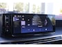 Lancia Ypsilon 1.2 Hybrid 110PK AUTOMAAT LX | CAMERA VOOR + ACHTER | PARKEERSENSOREN VOOR + ACHTER | DRIVE PACK: ADAPTIVE CRUISE CONTROL/DODEHOEK DETECTIE/ELEKTRISCH INKLAPBARE BUITENSPIEGELS/SPROTIEF STUURWIEL | SFEER VERLICHTING | CLIMATE CONTROL | DRAADLOZE APPLE CARPLAY/ANDROID AUTO | DRAADLOZE TELEFOONLADER | 17" LICHTMETALEN VELGEN "DIAMOND CUT" | WIELKASTEN "GLOSSY BLACK" | PRIVACY GLAS ACHTER | PREMIUM STOELBEKLEDING "GRIGIO ANTRACITE" | KLEUR: "VERDER GIADA" |