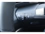 Lancia Ypsilon 1.2 Hybrid 110PK AUTOMAAT LX | CAMERA VOOR + ACHTER | PARKEERSENSOREN VOOR + ACHTER | DRIVE PACK: ADAPTIVE CRUISE CONTROL/DODEHOEK DETECTIE/ELEKTRISCH INKLAPBARE BUITENSPIEGELS/SPROTIEF STUURWIEL | SFEER VERLICHTING | CLIMATE CONTROL | DRAADLOZE APPLE CARPLAY/ANDROID AUTO | DRAADLOZE TELEFOONLADER | 17" LICHTMETALEN VELGEN "DIAMOND CUT" | WIELKASTEN "GLOSSY BLACK" | PRIVACY GLAS ACHTER | PREMIUM STOELBEKLEDING "GRIGIO ANTRACITE" | KLEUR: "VERDER GIADA" |