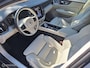 Volvo V60 2.0 B3 INSCRIPTION / TREKHAAK • PANORAMADAK • MEM. STOEL •