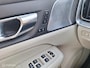 Volvo V60 2.0 B3 INSCRIPTION / TREKHAAK • PANORAMADAK • MEM. STOEL •
