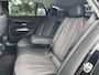 Mercedes-Benz E-klasse Estate 300 e Luxury Line | Rijklaarprijs | SOH 99,2% | Sfeerverlichting | Stoelverwarming | Elektrische trekhaak | Achteruitrijcamera |