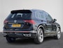 Volkswagen Tiguan 1.5 TSI R-Line Business Automaat | Matrix LED koplampen | Cruise control adaptief | Digitaal Dashboard | Climate Control | comfortstoelen | Apple Carplay/Android Auto | PDC | 19" Lichtmetalen Velgen ( Vestiging - Vianen )
