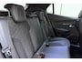 Peugeot e-2008 EV GT Pack 50 kWh 136 PK | Panorama Dak | Alcantara | Stoel verwarming | Navigatie | Adaptieve Cruise Control