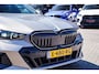 BMW i5 EDrive40 84 kWh | Bowers & Wilkins | Head Up Display | Stoelverkoeling | 360 Camera | AR Camera | Elektrisch trekhaak