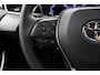 Toyota Corolla Hybrid 140 Dynamic | Demo Voordeel! | Parkeersensoren | Stoelverwarming | Half lederen bekleding |