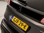 Peugeot 3008 1.6 HYbrid4 300 GT Sport 300Pk Automaat (PANORAMADAK, APPLE CARPLAY, MEMORY SEAT, FOCAL AUDIO, 360 CAMERA, KEYLESS, STOELVERWARMING, ADAPTIVE CRUISE, ELEKTRISCHE ACHTERKLEP, NIEUWSTAAT)