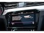 Volkswagen Passat Variant 1.5 TSI Elegance Business R-Line 150PK | Panoramadak | Travel Assist | Achteruitrijcamera
