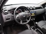 Dacia Duster 1.3 TCe 4x4 Prestige | Trekhaak 1500kg geremd | Lederen bekleding | Cimate control | Achteruitrijcamera | Dodehoek detectie |