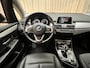 BMW 2-Serie Active Tourer 218i Executive Edition *LEDER* Keyless / Camera / Elektrische kofferklep / Navigatie / PDC / 17"LMV