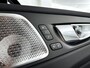 Volvo XC60 T8 Plug-in hybrid AWD Ultra Black Edition Exec | Panoramadak | 360° camera | Bowers & Wilkins | Luchtvering | Head-up display | Stoelventilatie | Stoel- en Stuurverwarming