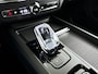 Volvo XC60 T8 Plug-in hybrid AWD Ultra Black Edition Exec | Panoramadak | 360° camera | Bowers & Wilkins | Luchtvering | Head-up display | Stoelventilatie | Stoel- en Stuurverwarming